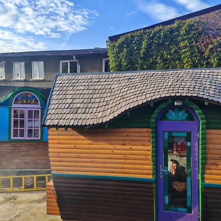 Downtown Tiny Houses Near Cismigiu Gardens Бухарест Экстерьер фото